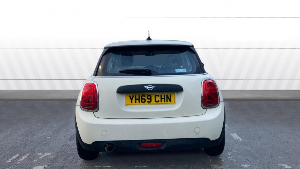 MINI Hatchback 1.5 One Classic II 3dr Petrol Hatchback - Image 6