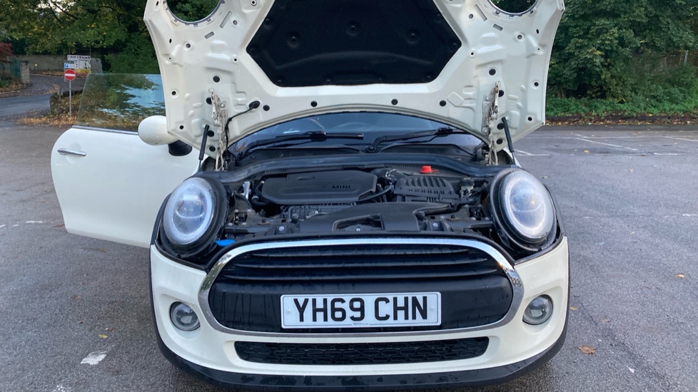 MINI Hatchback 1.5 One Classic II 3dr Petrol Hatchback - Image 8