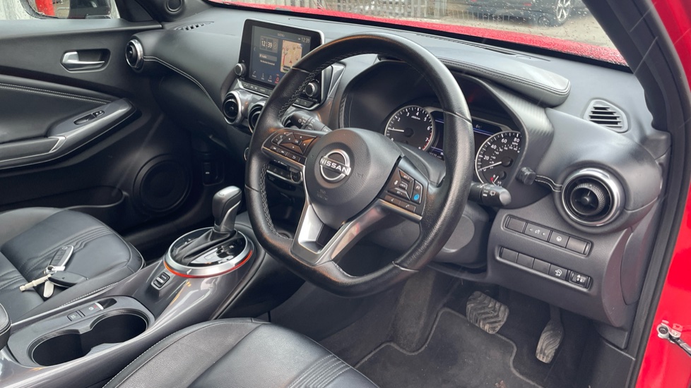 Nissan Juke 1.0 DiG-T 114 Tekna 5dr DCT Petrol Hatchback - Image 11