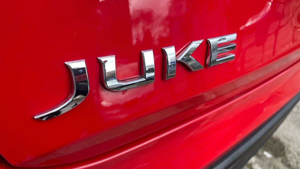 Nissan Juke 1.0 DiG-T 114 Tekna 5dr DCT Petrol Hatchback - Image 25