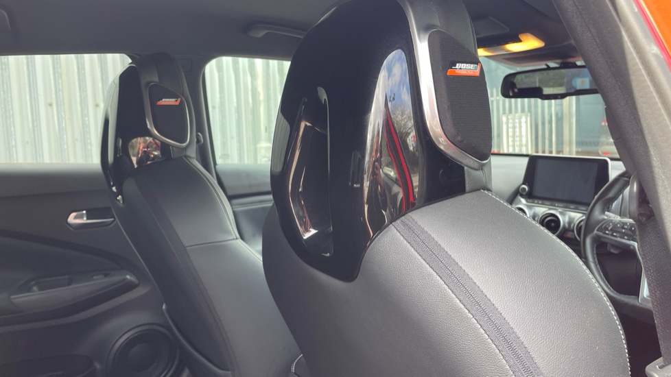 Nissan Juke 1.0 DiG-T 114 Tekna 5dr DCT Petrol Hatchback - Image 34