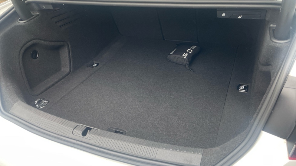 Audi A5 35 TFSI Sport 2dr S Tronic Petrol Coupe - Image 26