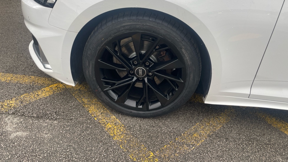 Audi A5 35 TFSI Sport 2dr S Tronic Petrol Coupe - Image 30