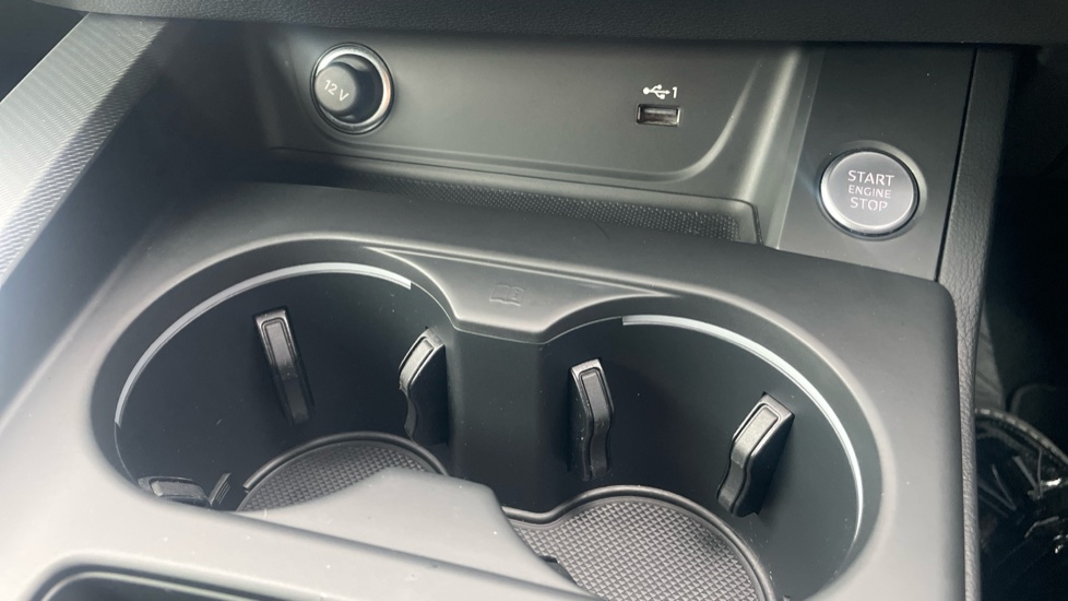Audi A5 35 TFSI Sport 2dr S Tronic Petrol Coupe - Image 42