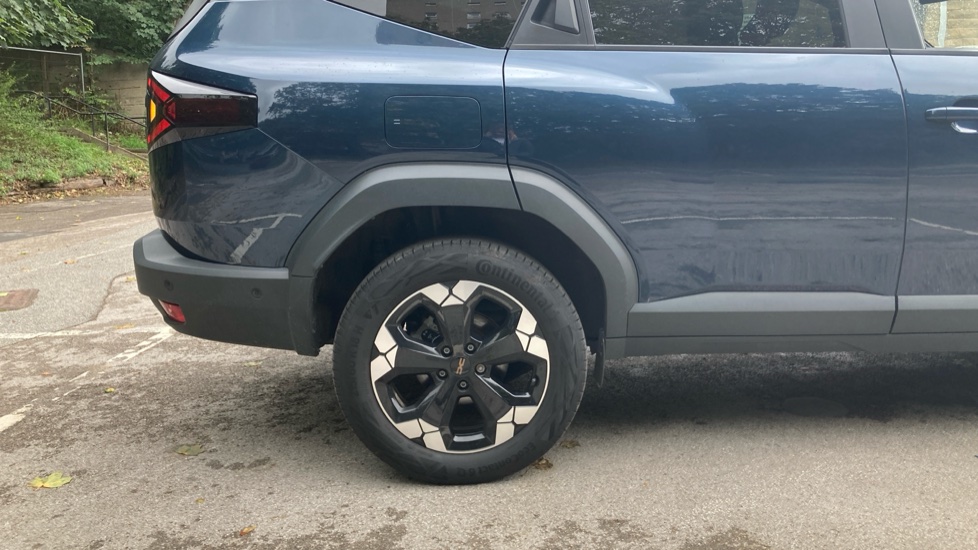 Dacia Bigster 1.8 Hybrid 155 Extreme 5dr Auto Hybrid Estate - Image 7
