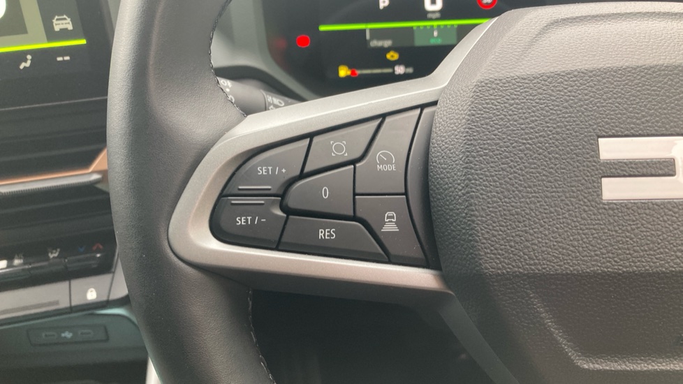 Dacia Bigster 1.8 Hybrid 155 Extreme 5dr Auto Hybrid Estate - Image 23