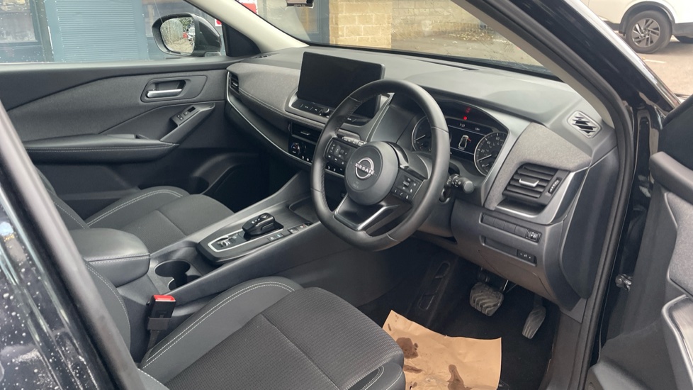 Nissan Qashqai 1.5 E-Power Acenta Premium 5dr Auto Hybrid Hatchback - Image 11
