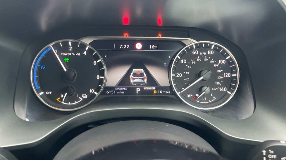 Nissan Qashqai 1.5 E-Power Acenta Premium 5dr Auto Hybrid Hatchback - Image 18