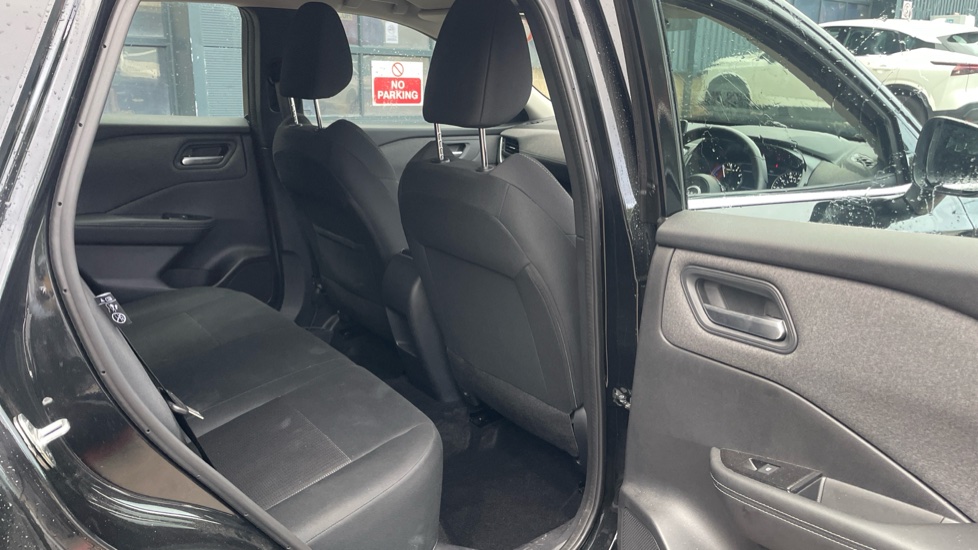 Nissan Qashqai 1.5 E-Power Acenta Premium 5dr Auto Hybrid Hatchback - Image 21