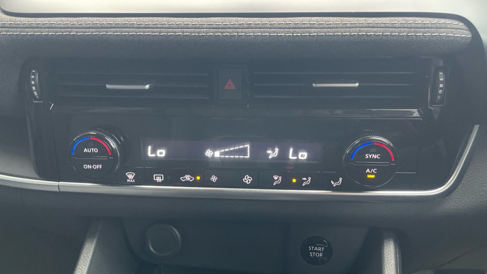 Nissan Qashqai 1.5 E-Power Acenta Premium 5dr Auto Hybrid Hatchback - Image 34