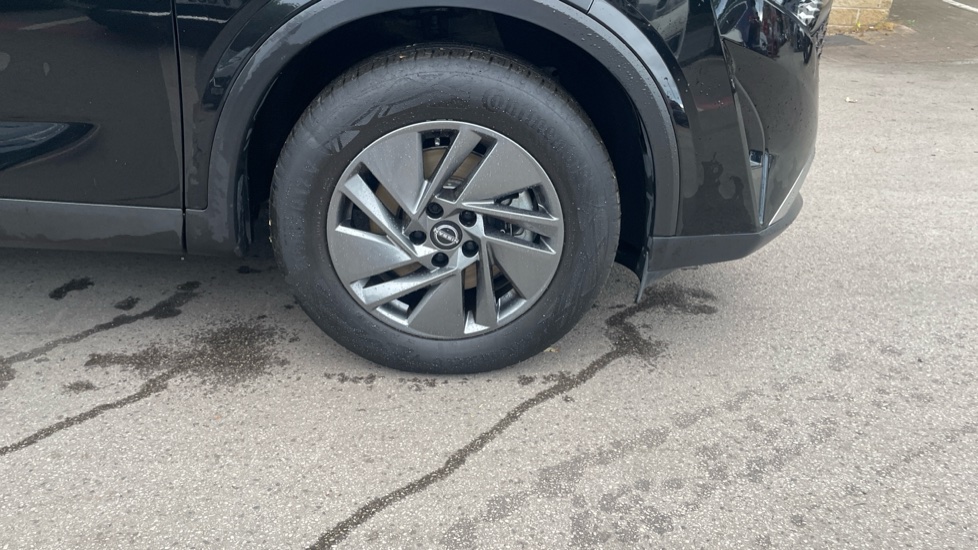 Nissan Qashqai 1.5 E-Power Acenta Premium 5dr Auto Hybrid Hatchback - Image 39