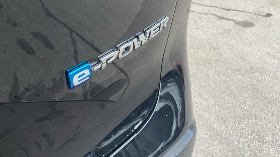Nissan Qashqai 1.5 E-Power Acenta Premium 5dr Auto Hybrid Hatchback - Image 44