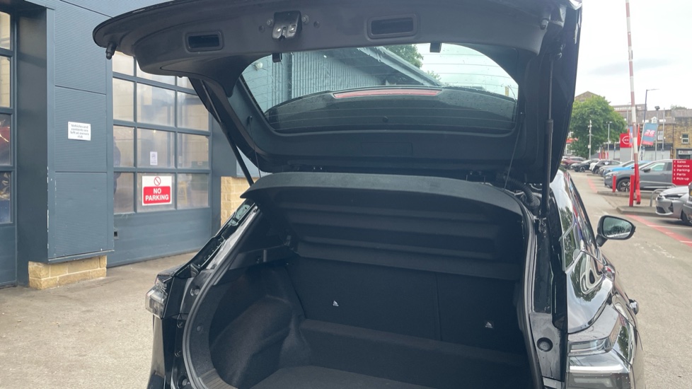 Nissan Qashqai 1.5 E-Power Acenta Premium 5dr Auto Hybrid Hatchback - Image 48