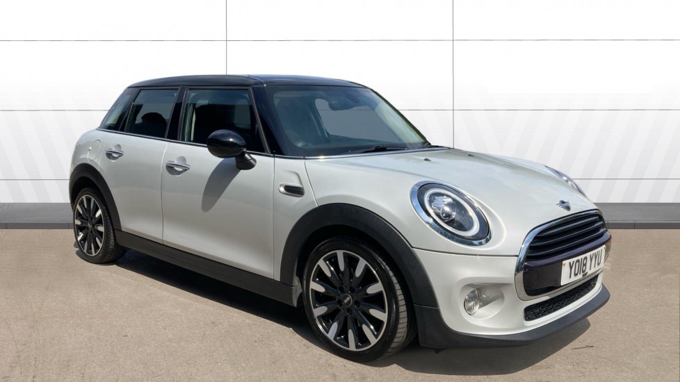 MINI Hatchback 1.5 Cooper II 5dr Auto Petrol Hatchback - Image 1