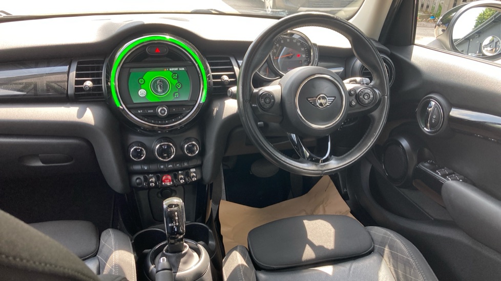 MINI Hatchback 1.5 Cooper II 5dr Auto Petrol Hatchback - Image 10