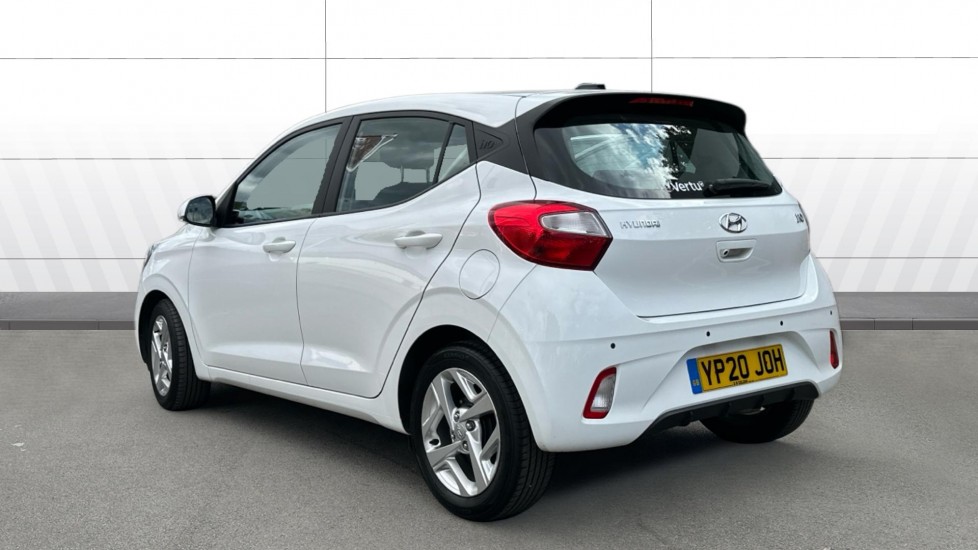 Hyundai i10 1.2 MPi SE Connect 5dr Auto Petrol Hatchback - Image 2