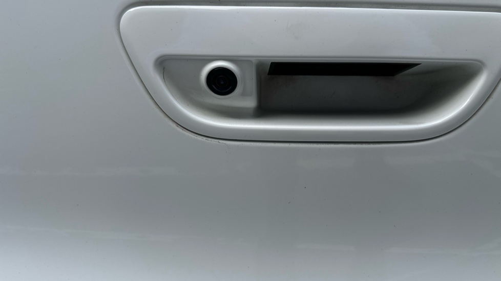 Hyundai i10 1.2 MPi SE Connect 5dr Auto Petrol Hatchback - Image 36