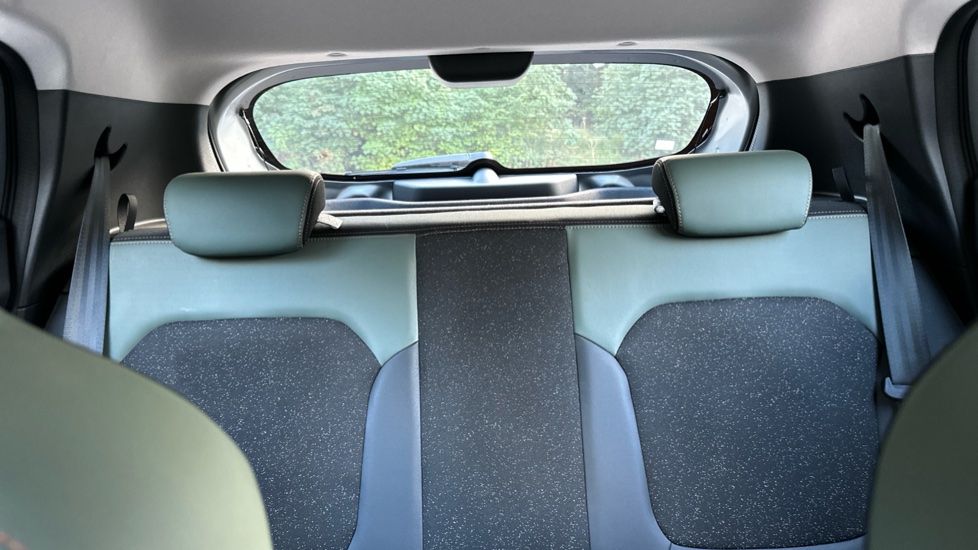 Dacia Spring 27kWh Extreme 65 48kW 5dr Auto Electric Hatchback - Image 15