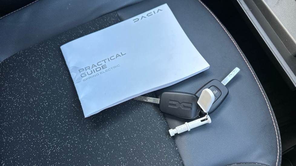 Dacia Spring 27kWh Extreme 65 48kW 5dr Auto Electric Hatchback - Image 19
