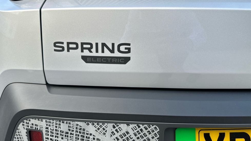 Dacia Spring 27kWh Extreme 65 48kW 5dr Auto Electric Hatchback - Image 34