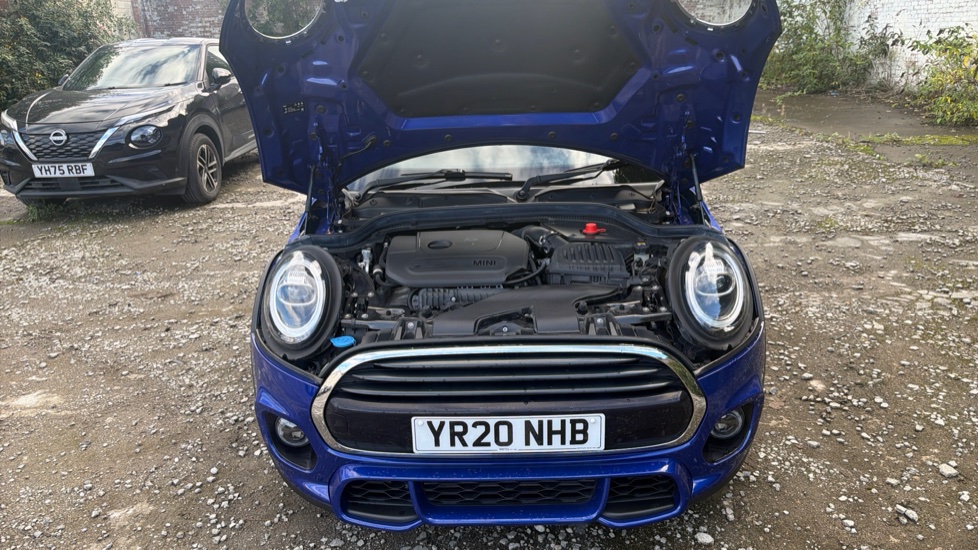 MINI Hatchback 1.5 Cooper Sport II 3dr Petrol Hatchback - Image 8