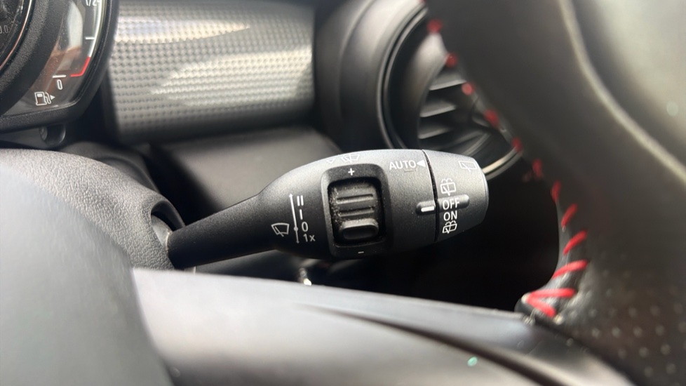 MINI Hatchback 1.5 Cooper Sport II 3dr Petrol Hatchback - Image 39
