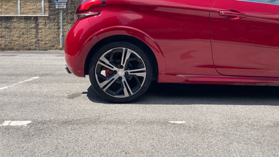 Peugeot 208 1.6 THP GTi Prestige 3dr Petrol Hatchback - Image 7