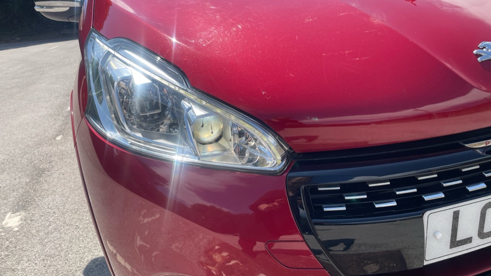 Peugeot 208 1.6 THP GTi Prestige 3dr Petrol Hatchback - Image 21