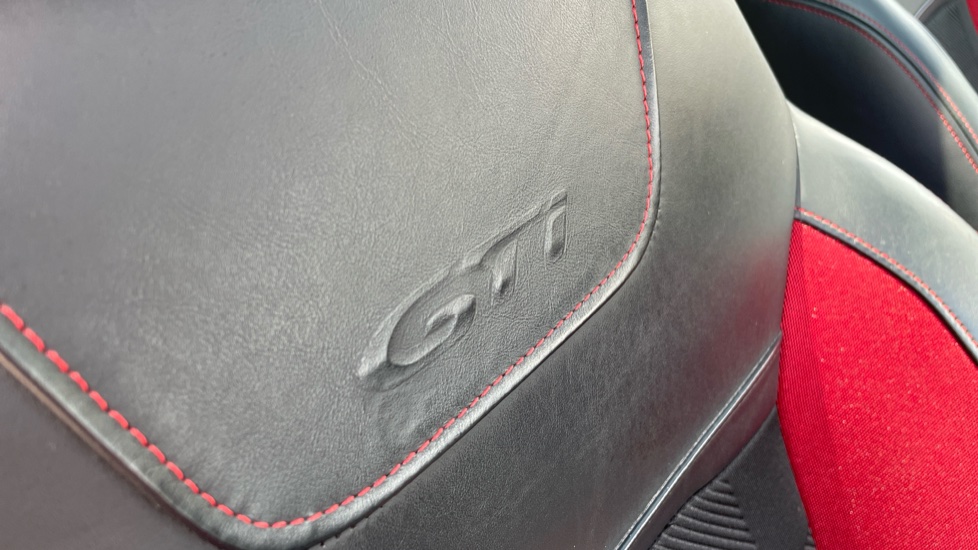 Peugeot 208 1.6 THP GTi Prestige 3dr Petrol Hatchback - Image 31
