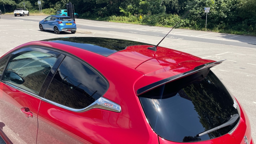 Peugeot 208 1.6 THP GTi Prestige 3dr Petrol Hatchback - Image 38