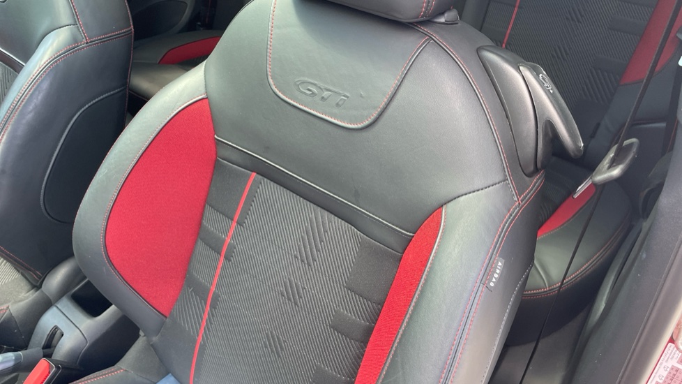 Peugeot 208 1.6 THP GTi Prestige 3dr Petrol Hatchback - Image 44