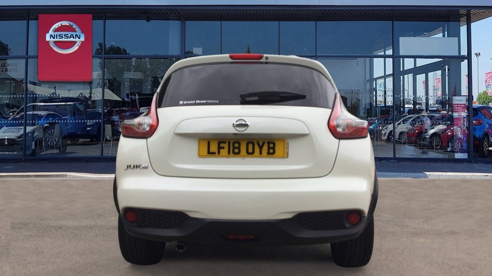 Nissan Juke 1.6 Tekna 5dr Xtronic Petrol Hatchback - Image 6