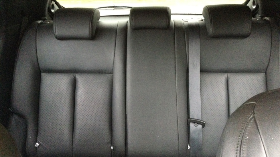 Nissan Juke 1.6 Tekna 5dr Xtronic Petrol Hatchback - Image 15