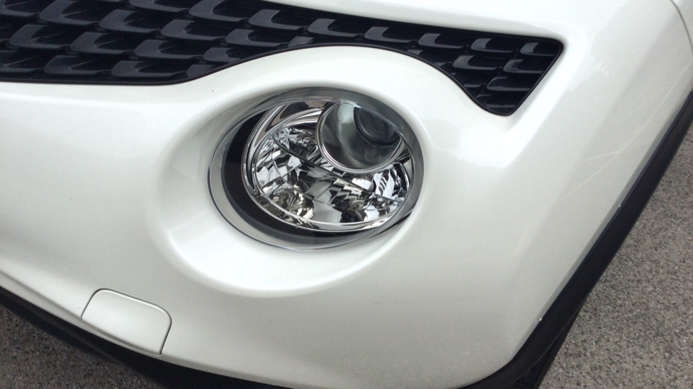 Nissan Juke 1.6 Tekna 5dr Xtronic Petrol Hatchback - Image 25