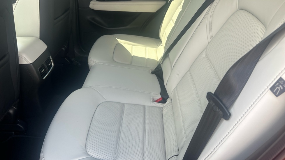 Mazda CX-5 2.0 e-Skyactiv G MHEV Exclusive-Line 5dr Petrol Estate - Image 16
