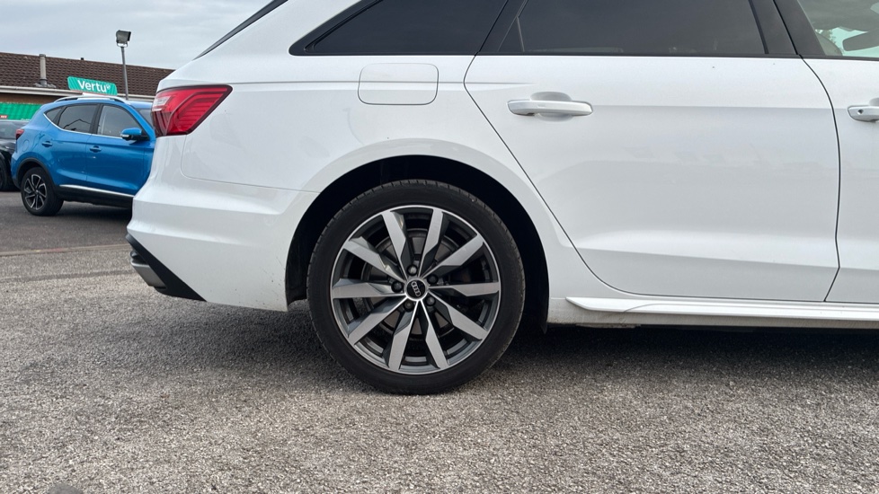 Audi A4 40 TFSI 204 Sport Edition 5dr S Tronic Petrol Estate - Image 7