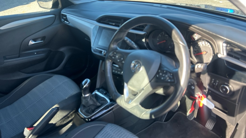 Vauxhall Corsa 1.2 SE 5dr Petrol Hatchback - Image 11