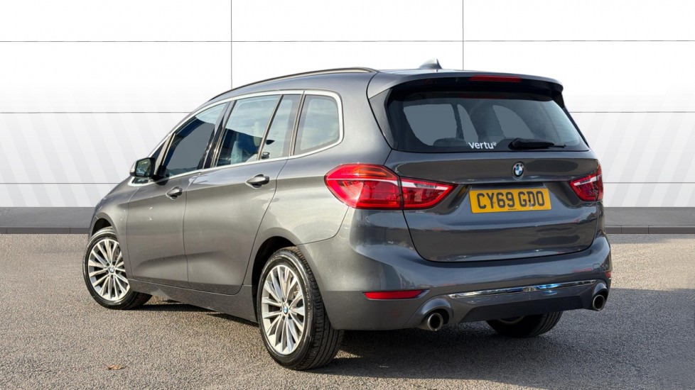 BMW 2 Series 220i Luxury 5dr DCT Petrol Estate - Image 2