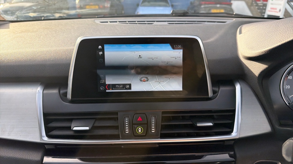 BMW 2 Series 220i Luxury 5dr DCT Petrol Estate - Image 30