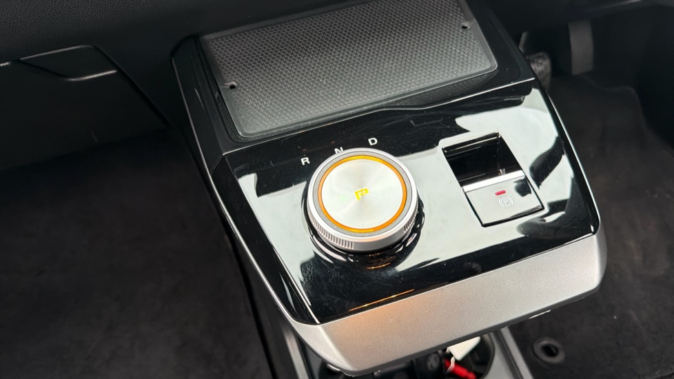 MG MG4 125kW SE EV 51kWh 5dr Auto Electric Hatchback - Image 13