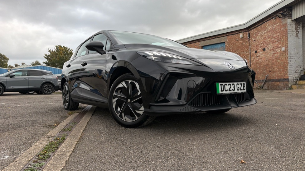 MG MG4 125kW SE EV 51kWh 5dr Auto Electric Hatchback - Image 23