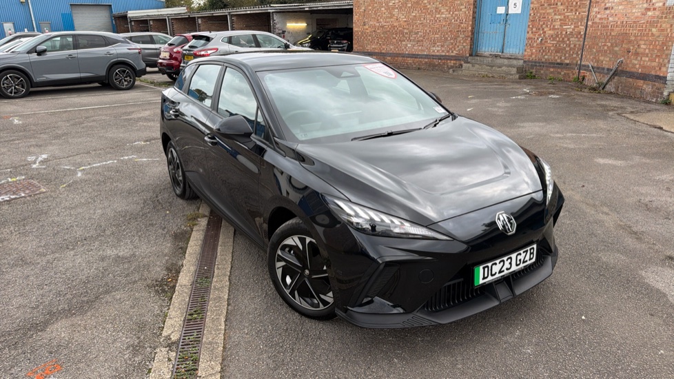 MG MG4 125kW SE EV 51kWh 5dr Auto Electric Hatchback - Image 24