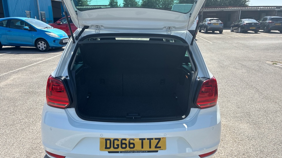 Volkswagen Polo 1.0 Match 3dr Petrol Hatchback - Image 4