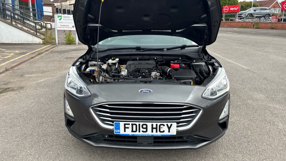 Ford Focus 1.0 EcoBoost 125 Titanium 5dr Auto Petrol Hatchback - Image 8