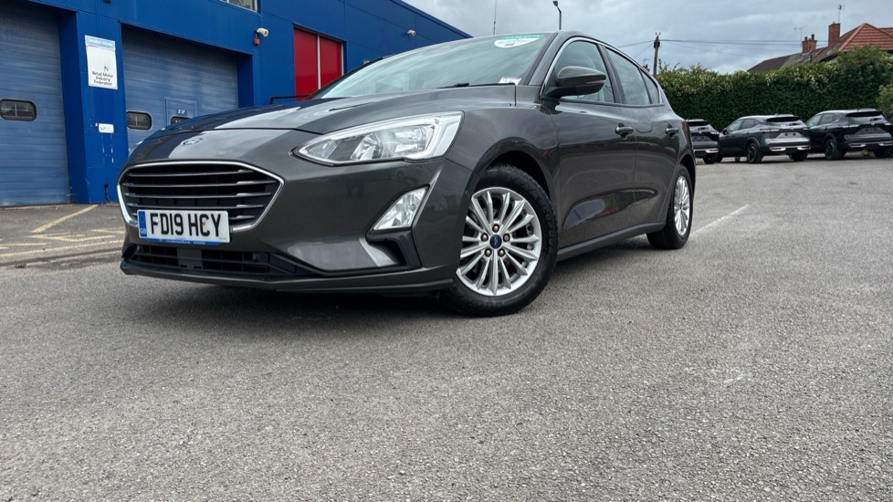 Ford Focus 1.0 EcoBoost 125 Titanium 5dr Auto Petrol Hatchback - Image 30