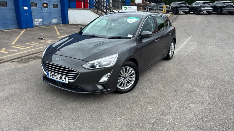 Ford Focus 1.0 EcoBoost 125 Titanium 5dr Auto Petrol Hatchback - Image 31
