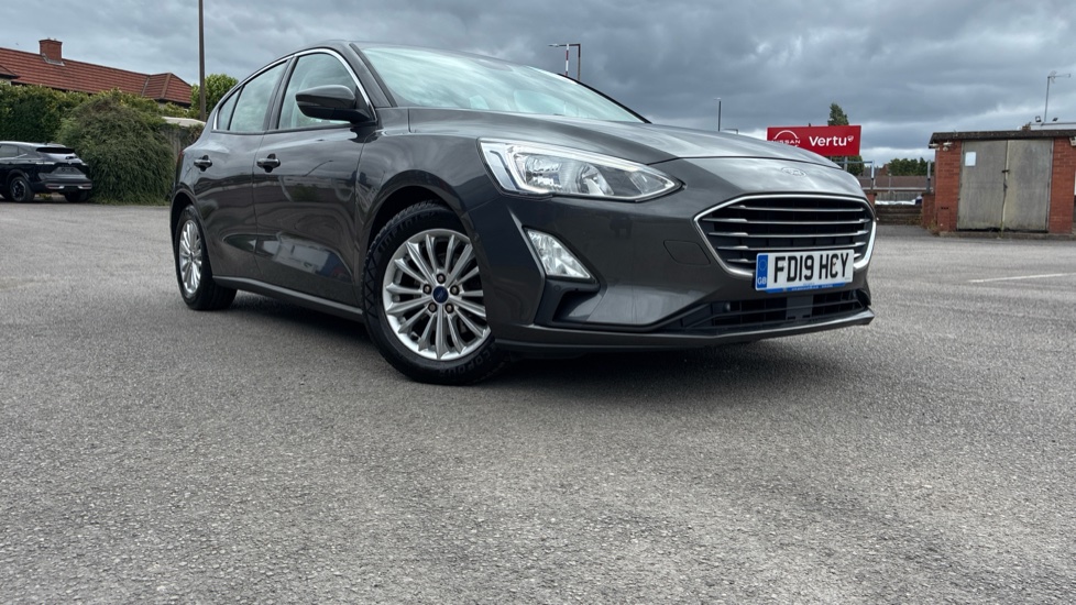 Ford Focus 1.0 EcoBoost 125 Titanium 5dr Auto Petrol Hatchback - Image 33
