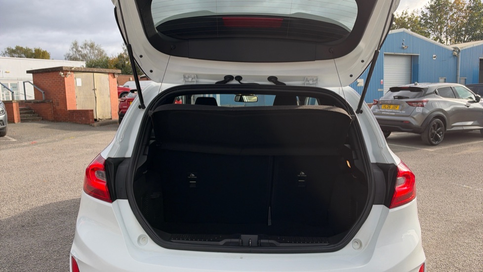 Ford Fiesta 1.0 EcoBoost 125 ST-Line Edition 3dr Petrol Hatchback - Image 4