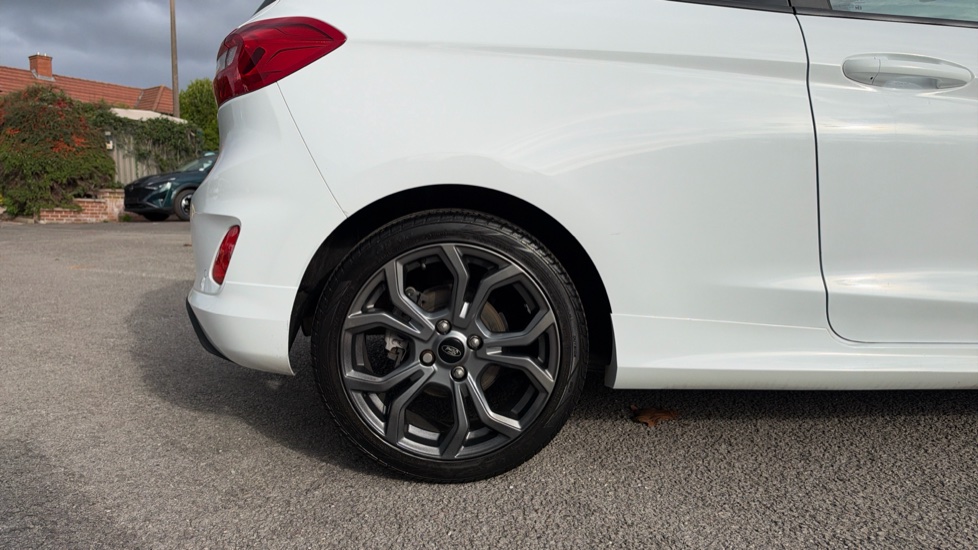 Ford Fiesta 1.0 EcoBoost 125 ST-Line Edition 3dr Petrol Hatchback - Image 7