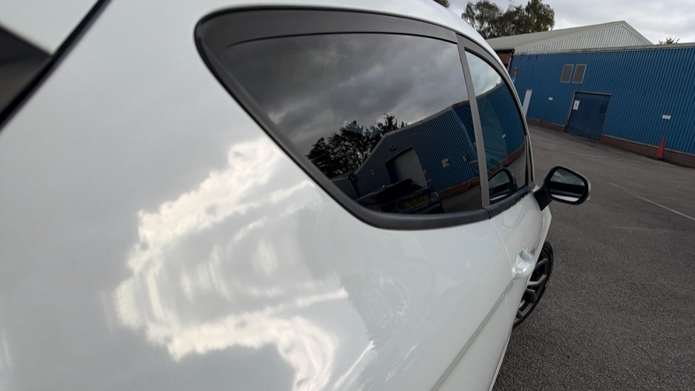 Ford Fiesta 1.0 EcoBoost 125 ST-Line Edition 3dr Petrol Hatchback - Image 33